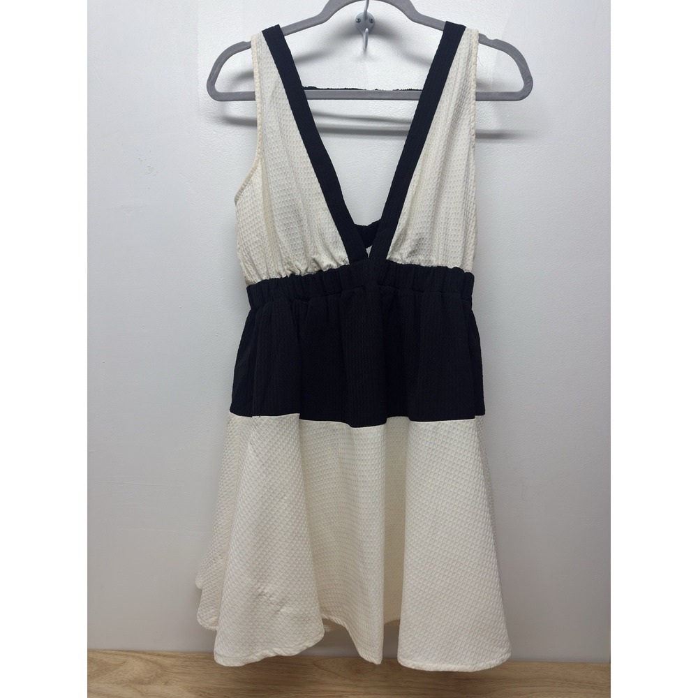 Womens Medium Black And Ivory Pink Baby mini Dress New Sleeveless  #33‎